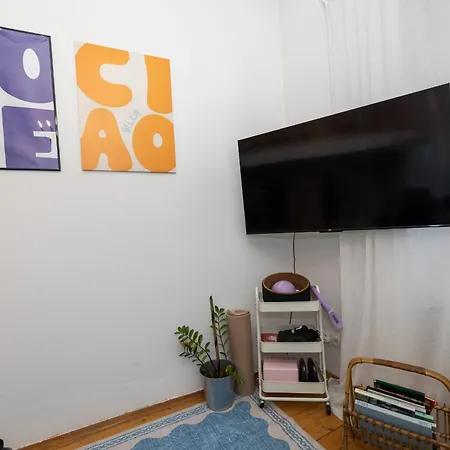 Apartment Stylish Old Town With Infrared Sauna Linz