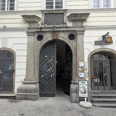 Stylish Old Town With Infrared Sauna Apartment