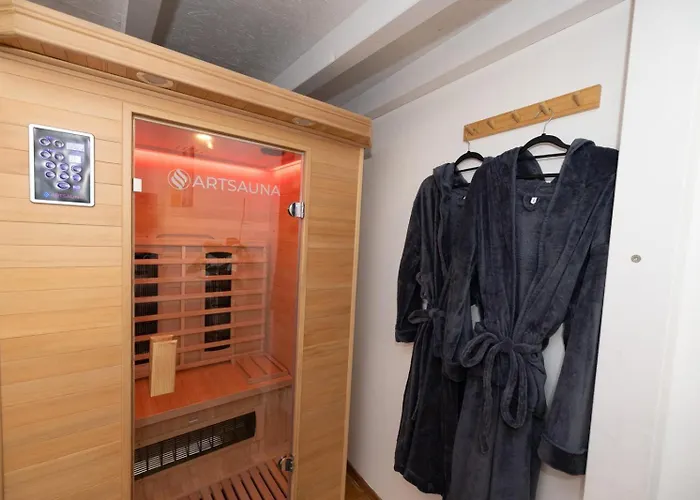 Stylish Old Town With Infrared Sauna Apartment