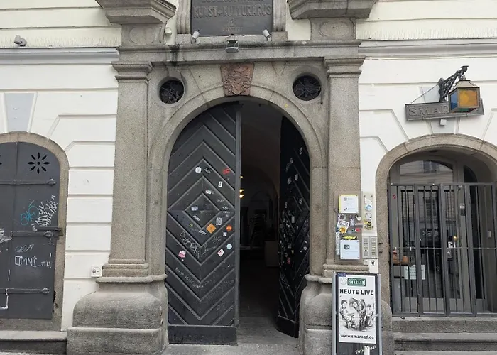 Stylish Old Town With Infrared Sauna Apartment